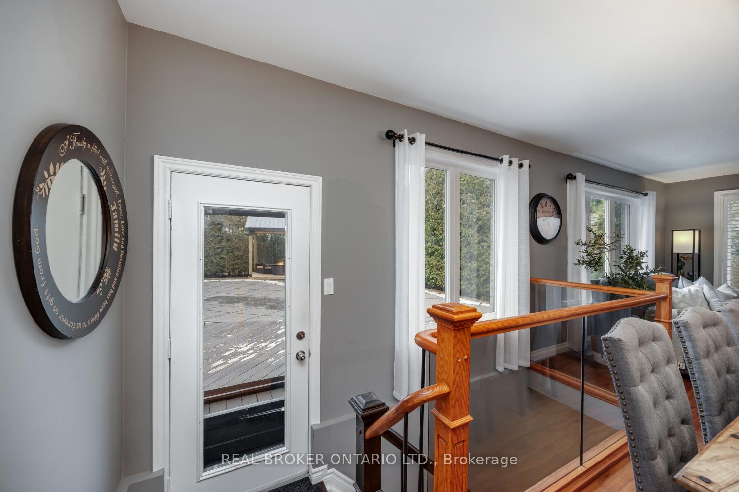Photo 31 of 38 Brownstone Crescent, Clarington, Courtice — HOMEH
