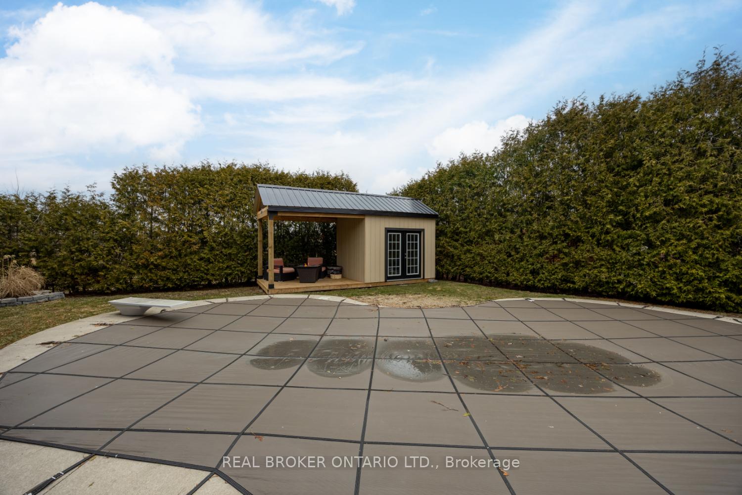 Photo 36 of 38 Brownstone Crescent, Clarington, Courtice — HOMEH