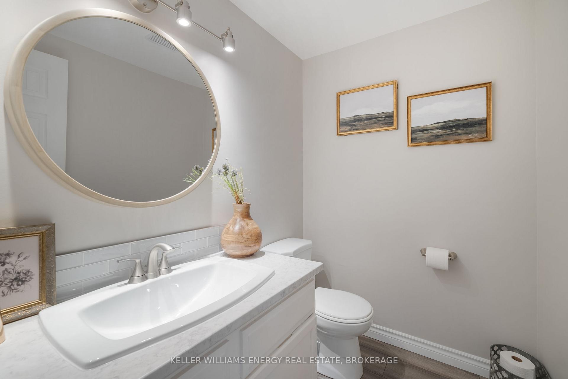 Photo 15 of 23 Mccrimmon Crescent, Clarington, Bowmanville — HOMEH