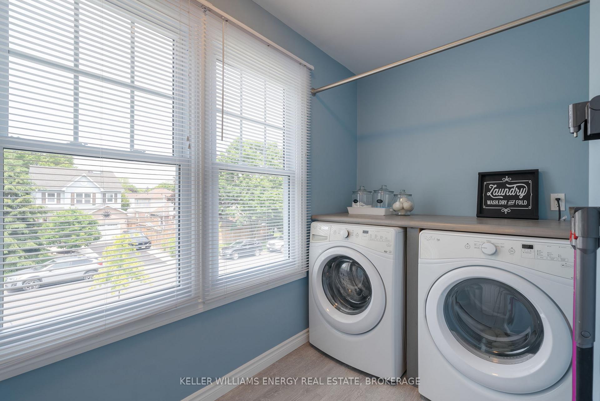 Photo 16 of 23 Mccrimmon Crescent, Clarington, Bowmanville — HOMEH