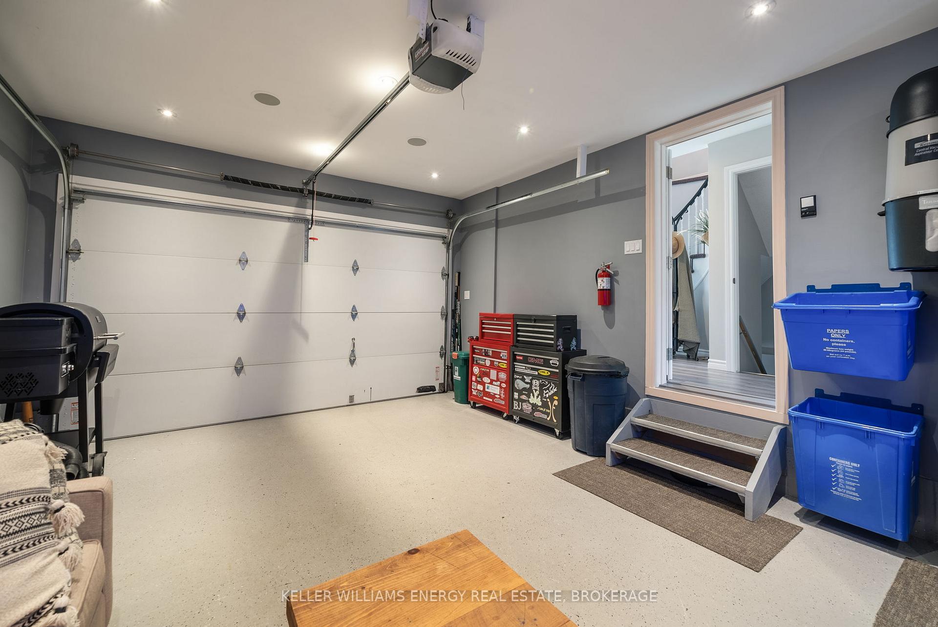 Photo 29 of 23 Mccrimmon Crescent, Clarington, Bowmanville — HOMEH