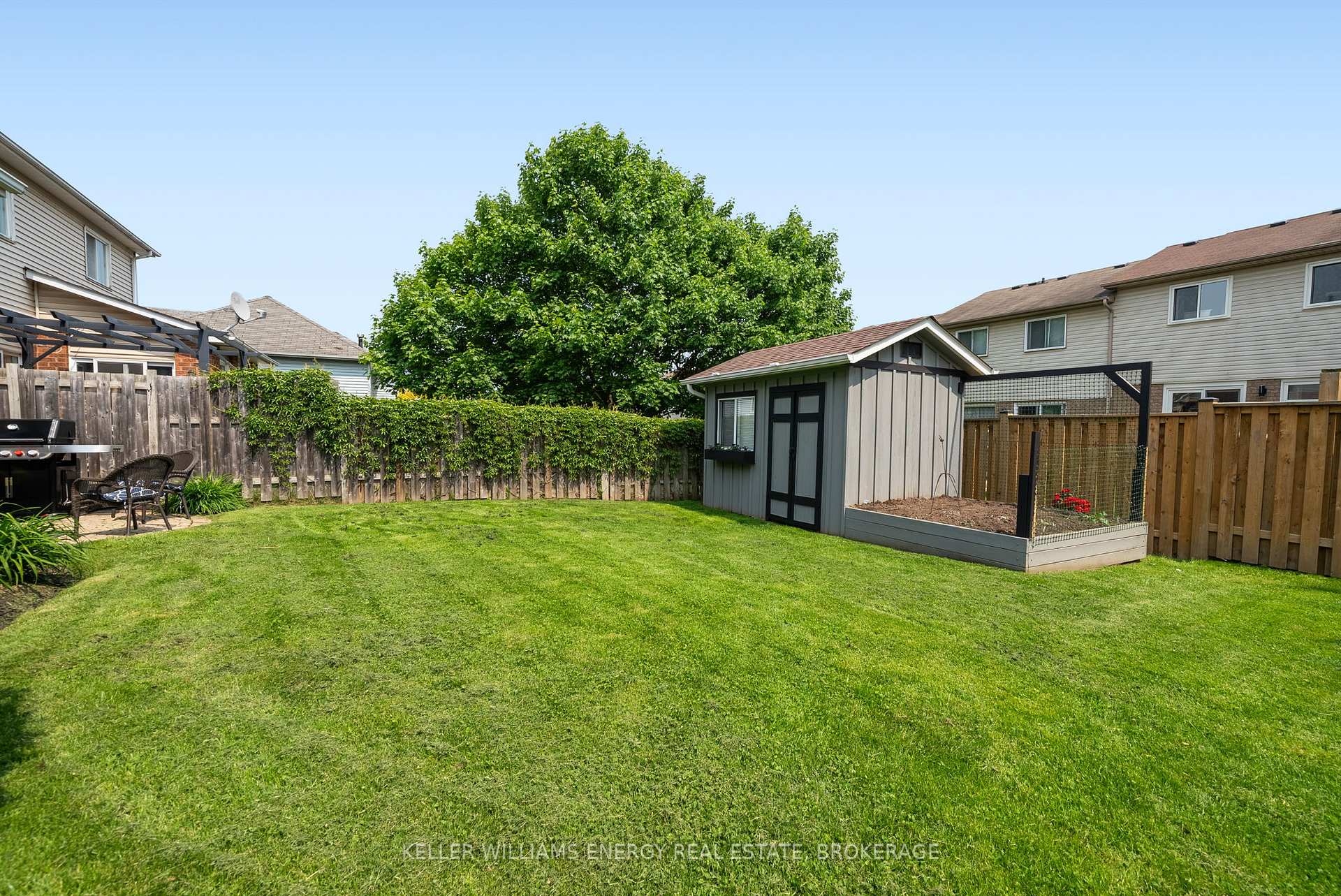Photo 30 of 23 Mccrimmon Crescent, Clarington, Bowmanville — HOMEH