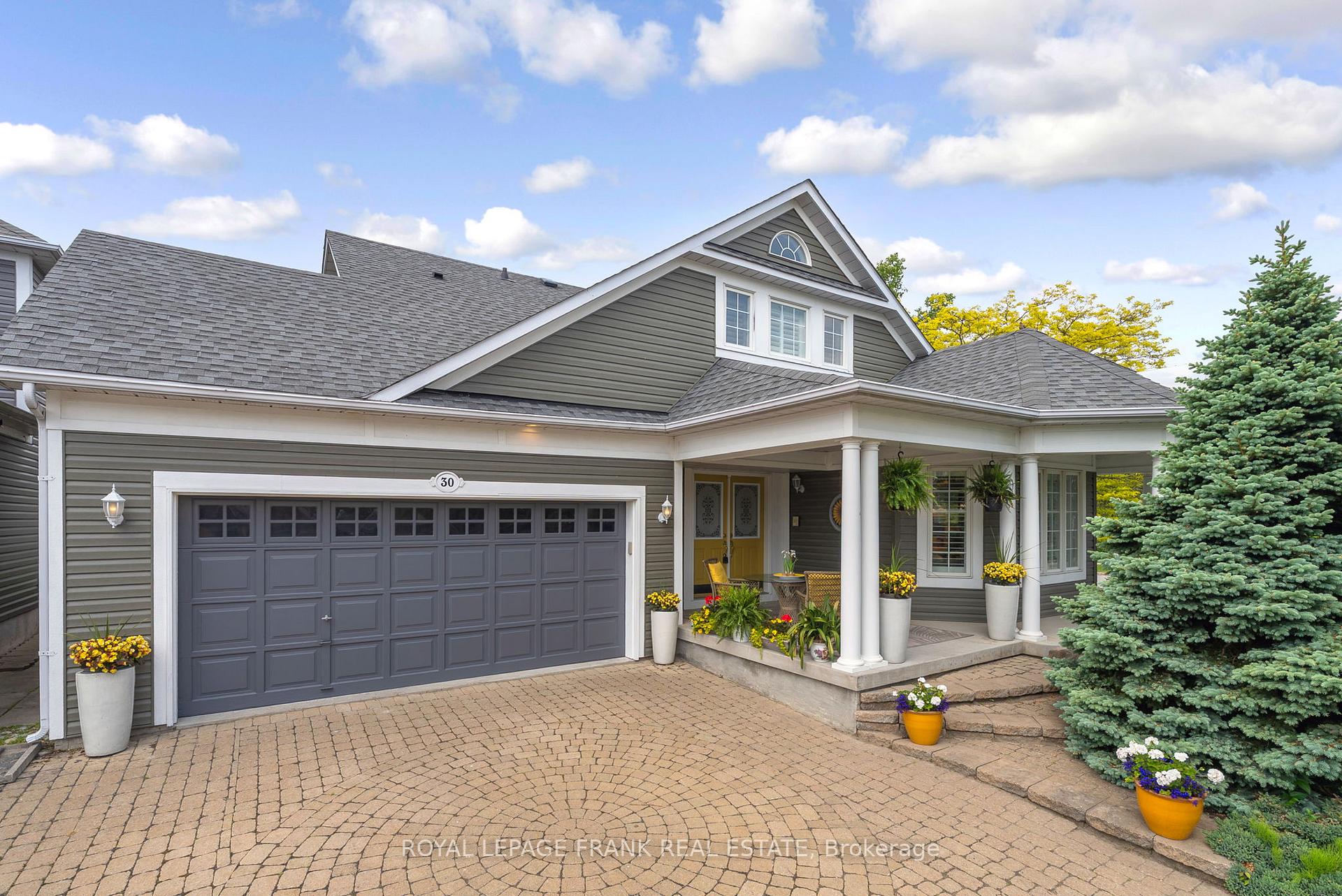 Photo 6 of 30 Carveth Crescent, Clarington, Newcastle — HOMEH