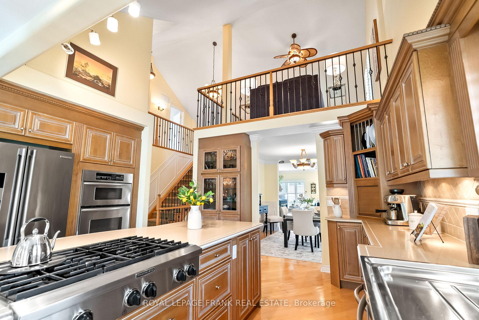 Photo 8 of 30 Carveth Crescent, Clarington, Newcastle — HOMEH
