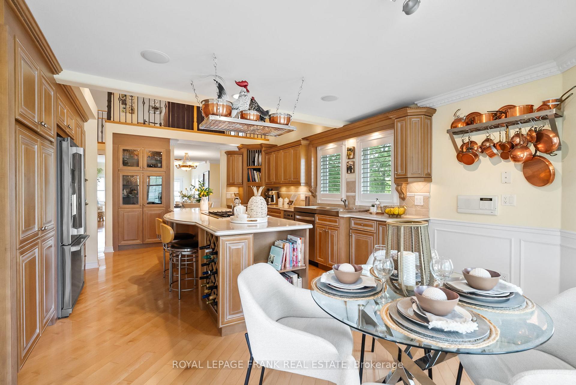 Photo 11 of 30 Carveth Crescent, Clarington, Newcastle — HOMEH