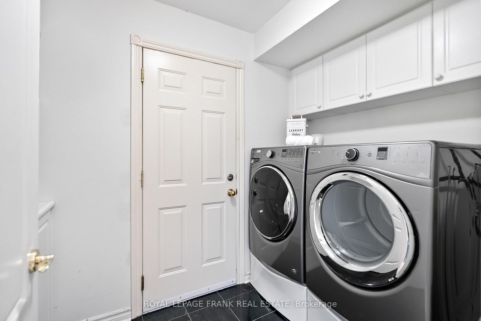 Photo 25 of 30 Carveth Crescent, Clarington, Newcastle — HOMEH