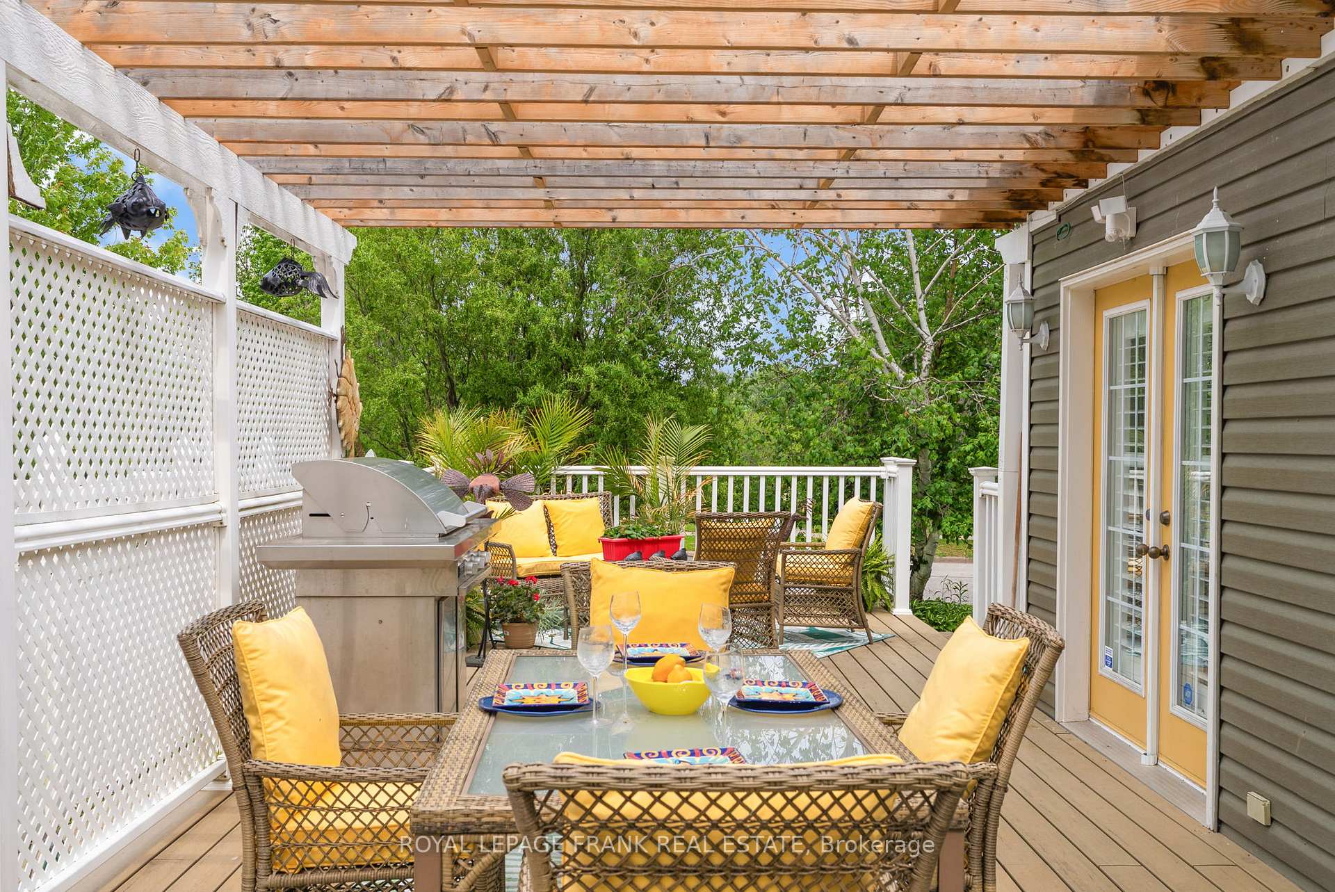 Photo 45 of 30 Carveth Crescent, Clarington, Newcastle — HOMEH