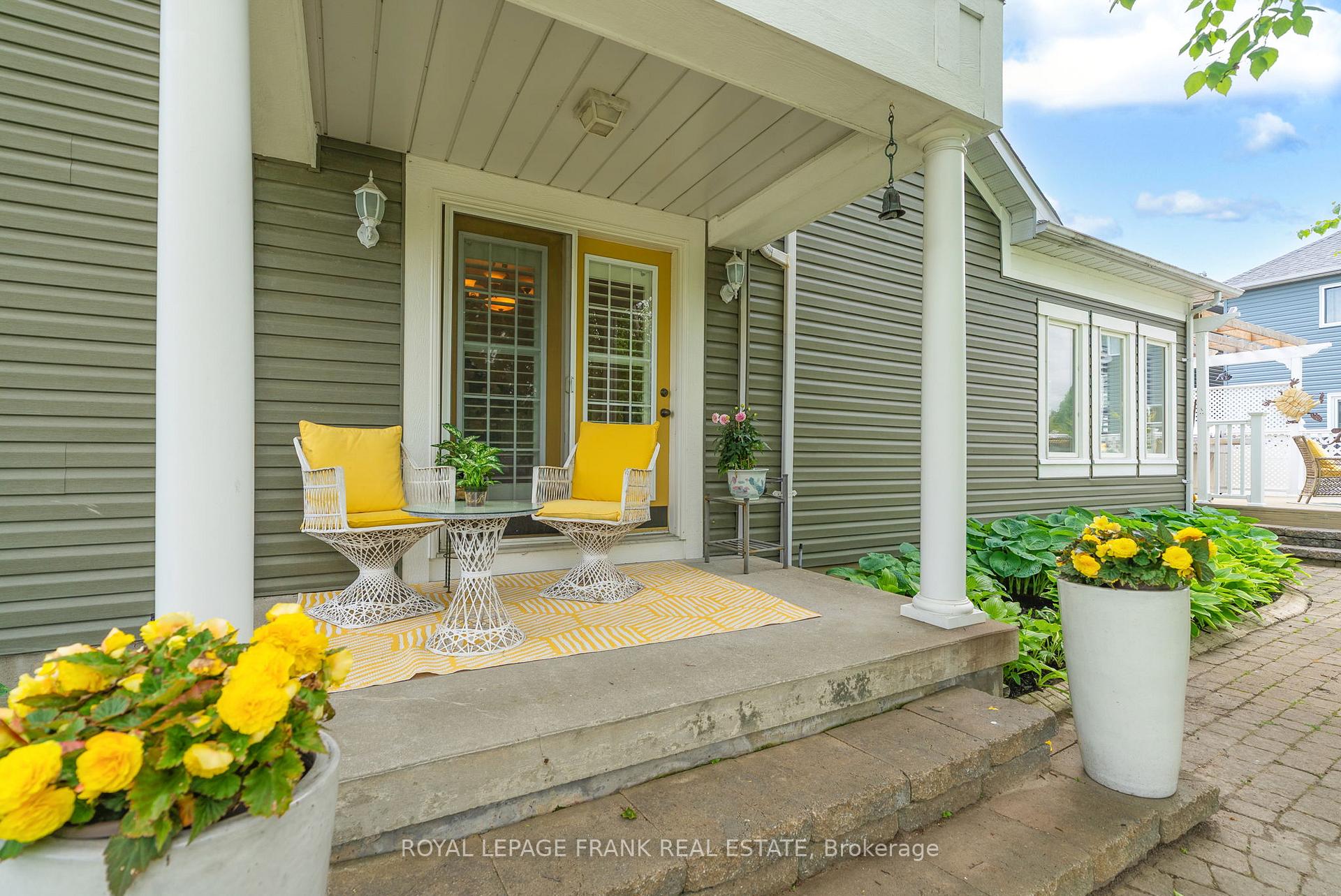 Photo 47 of 30 Carveth Crescent, Clarington, Newcastle — HOMEH