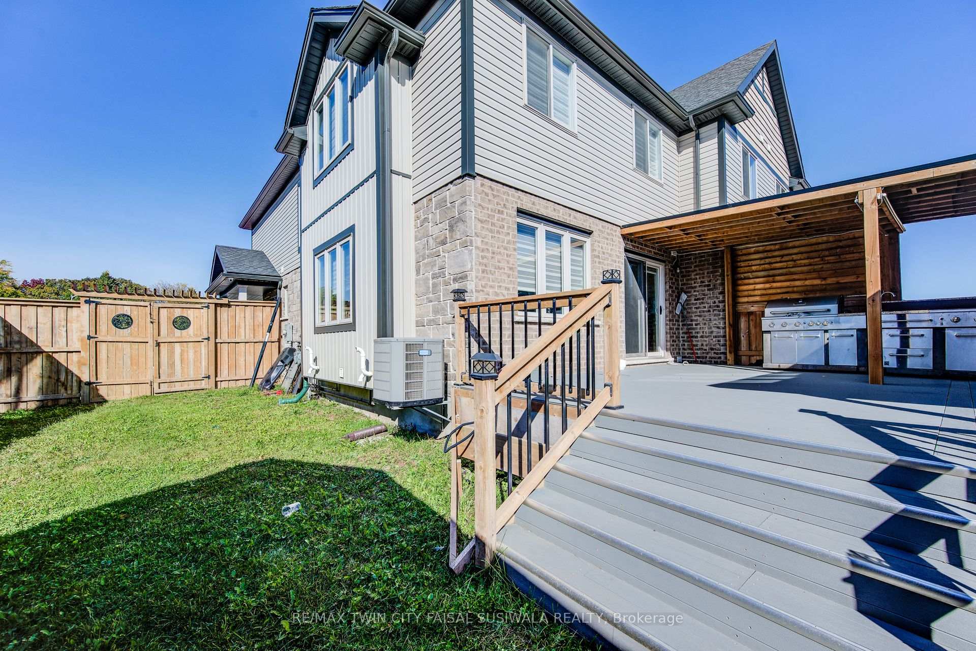 Photo 6 of 4 Harrison Drive, Cambridge — HOMEH