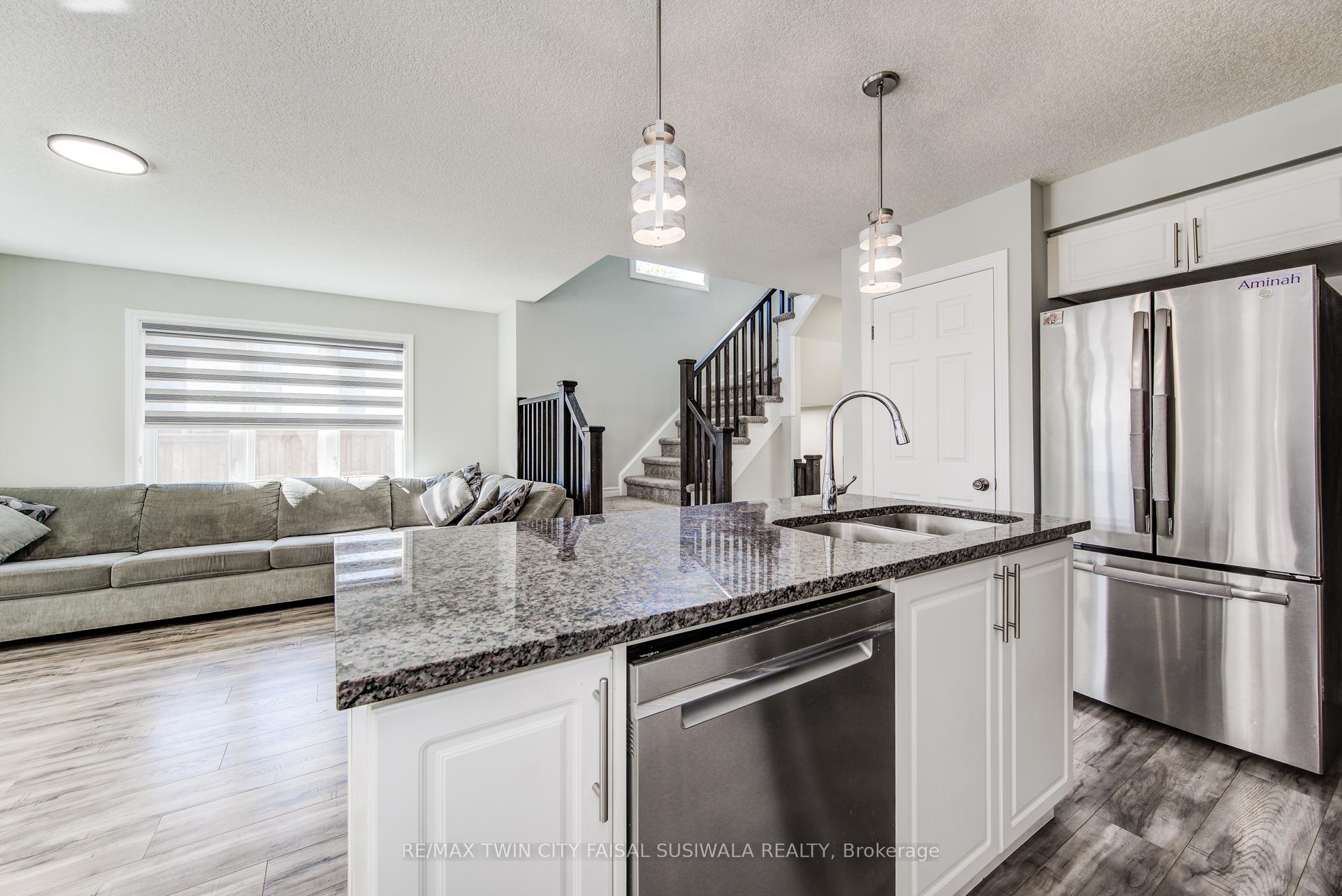 Photo 15 of 4 Harrison Drive, Cambridge — HOMEH