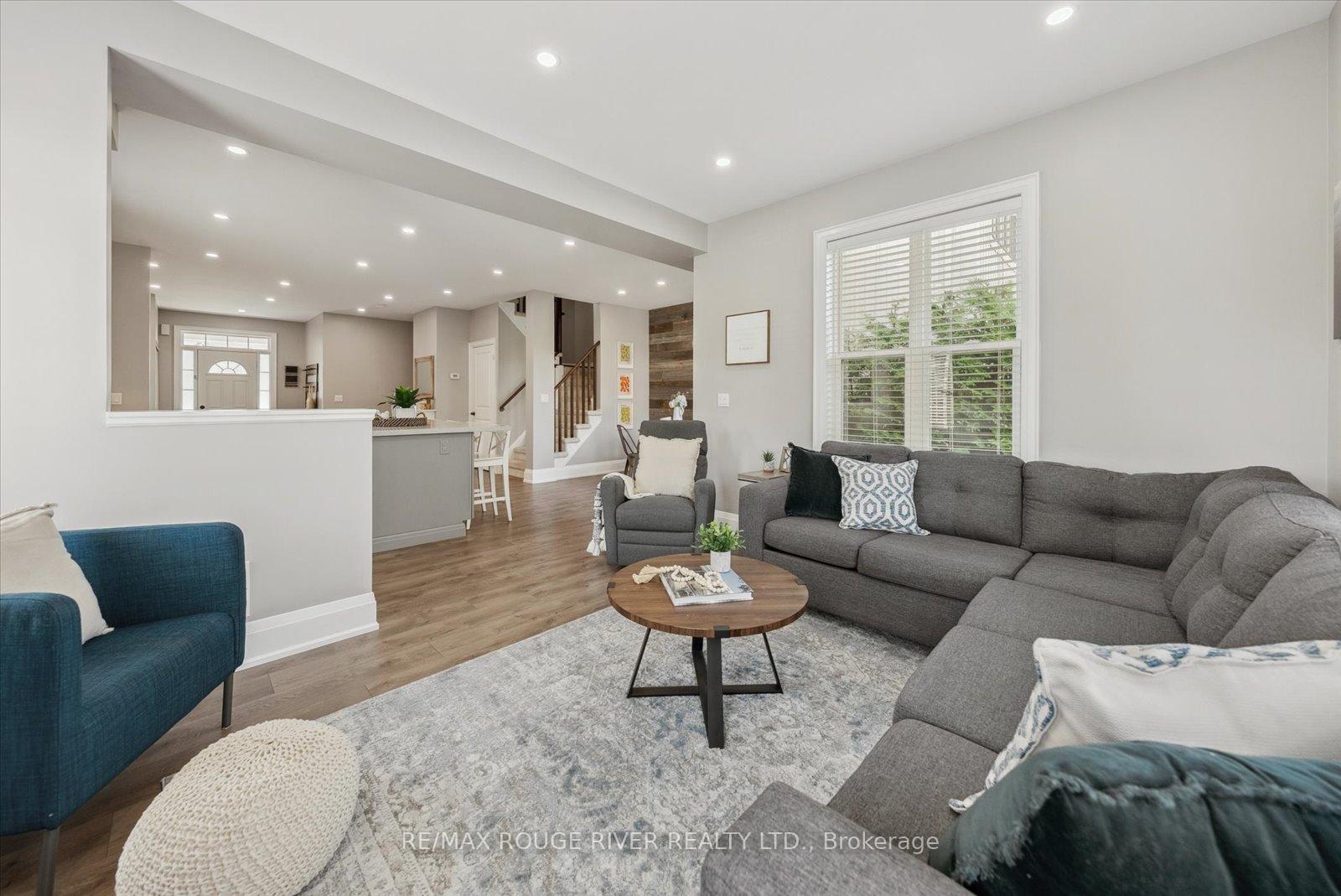 Photo 10 of 110 Honeyman Drive, Clarington, Bowmanville — HOMEH