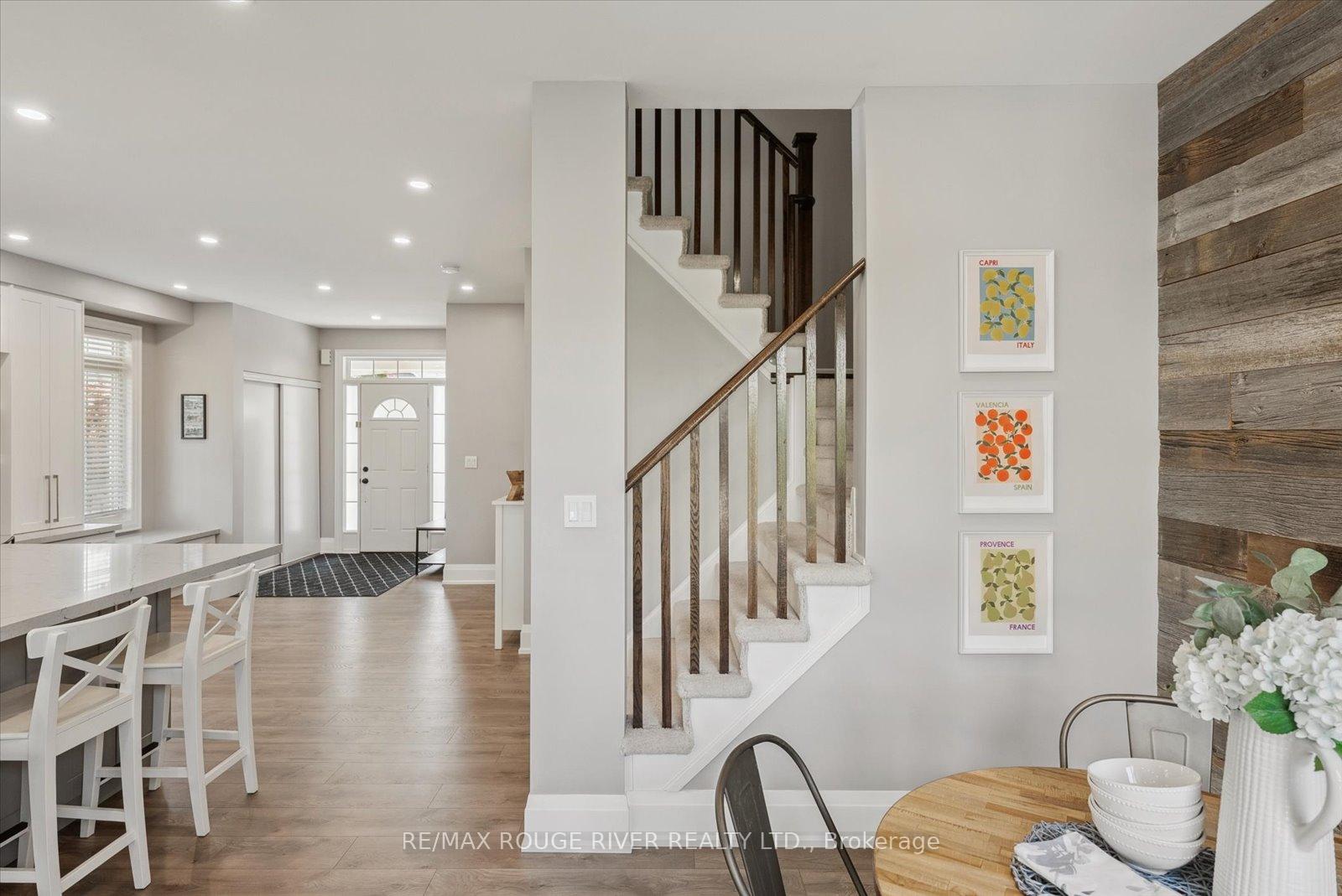 Photo 11 of 110 Honeyman Drive, Clarington, Bowmanville — HOMEH