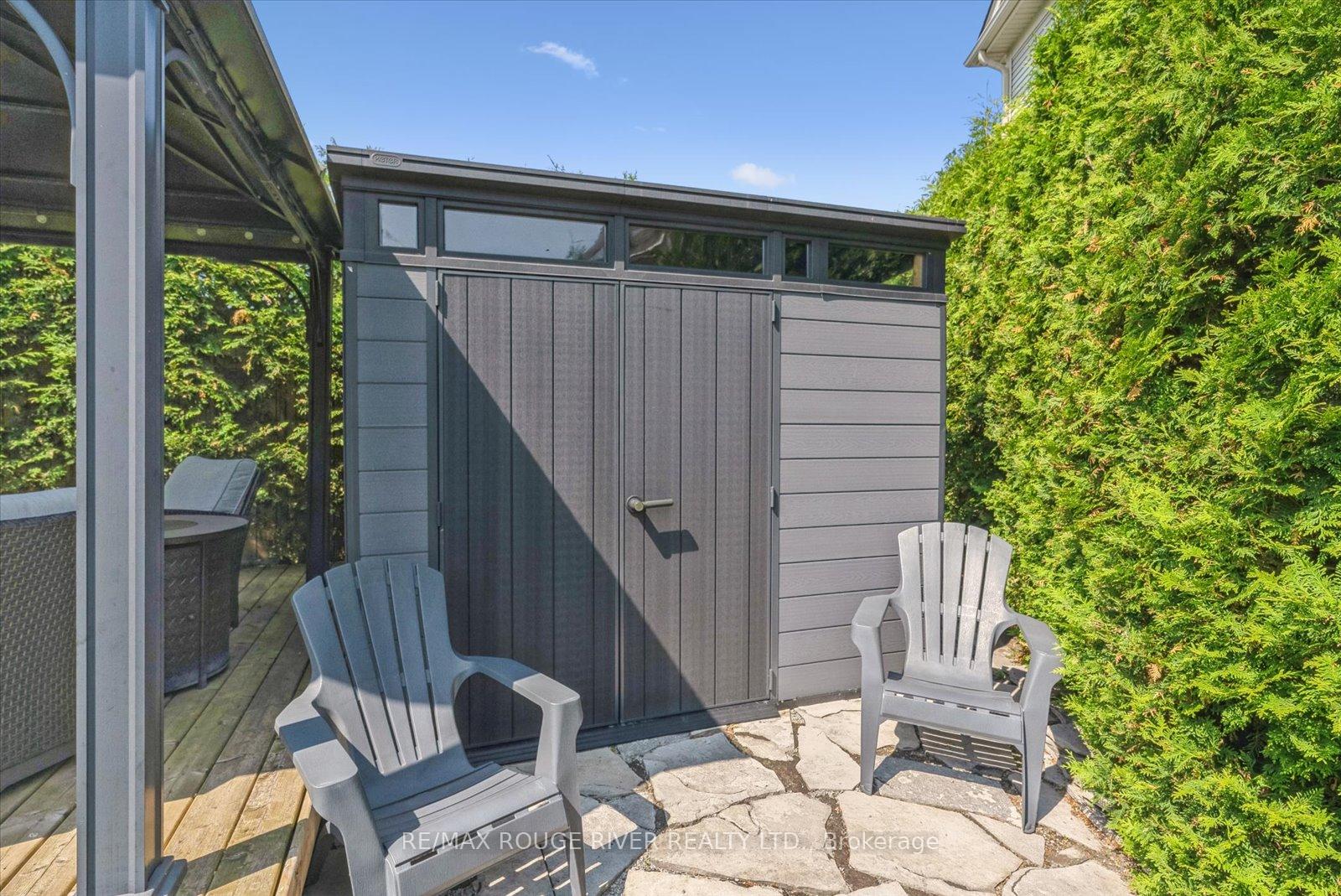 Photo 21 of 110 Honeyman Drive, Clarington, Bowmanville — HOMEH