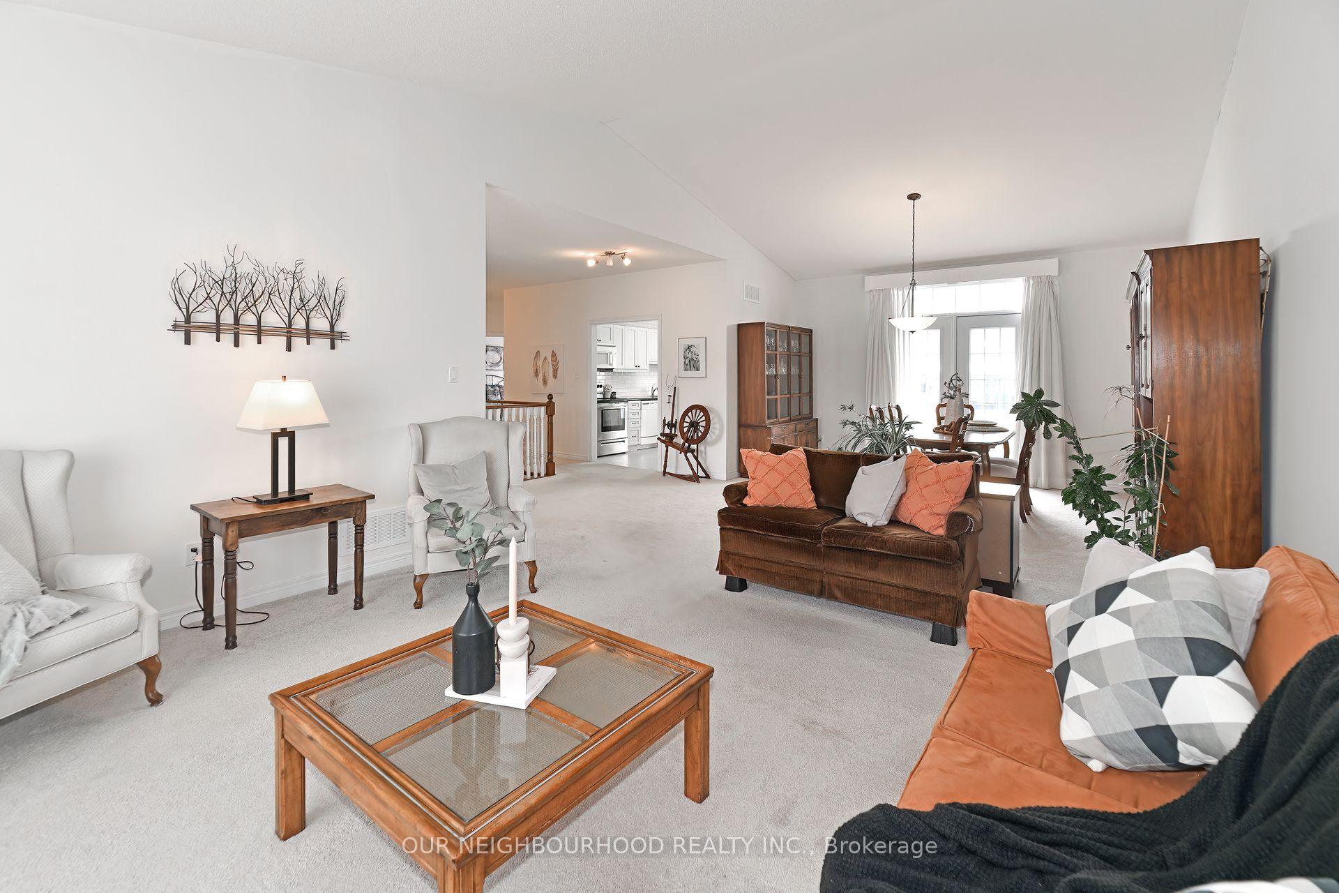 Photo 7 of 12 Heatherlea Drive, Clarington, Newcastle — HOMEH
