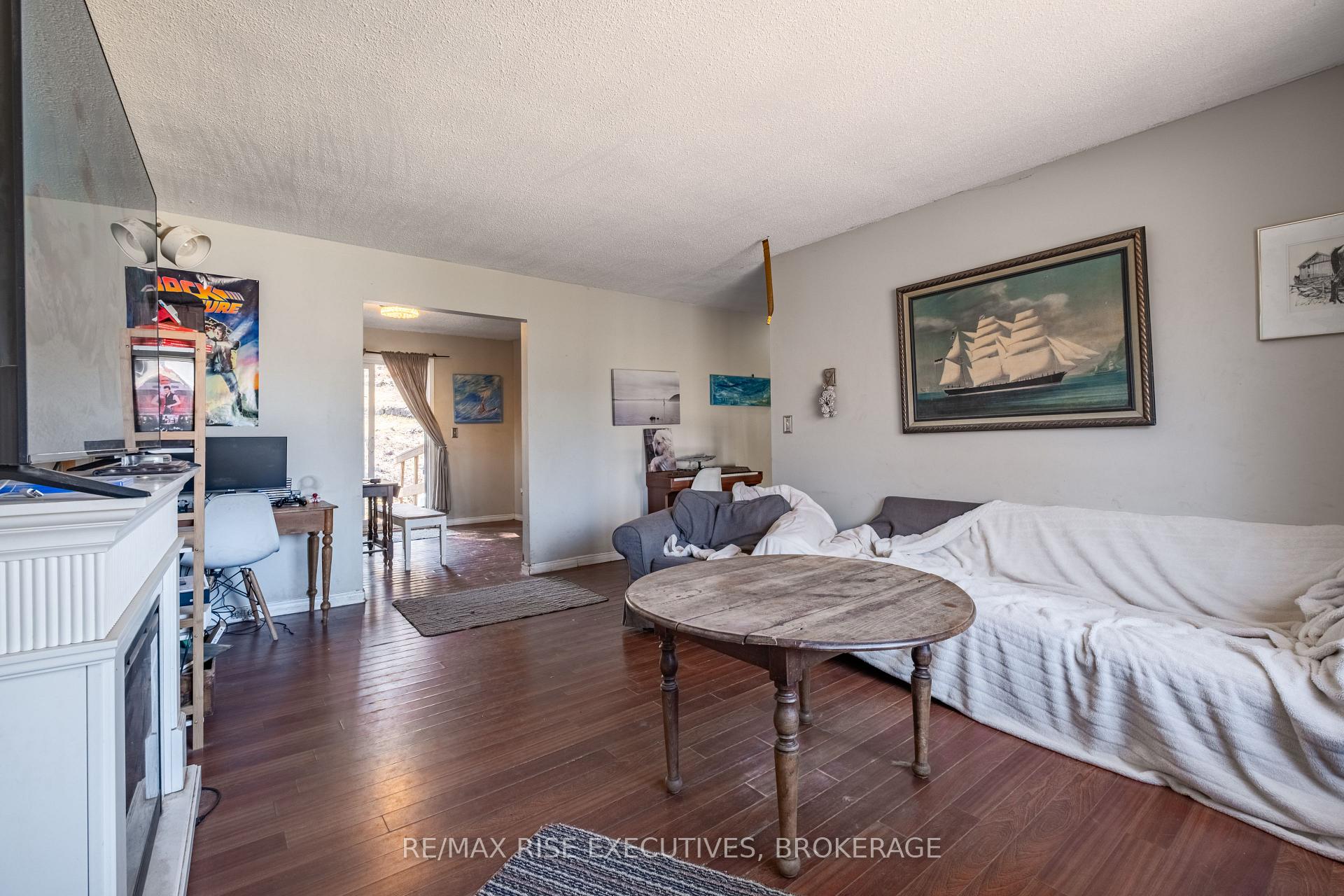 Photo 8 of 1093 Moon Road, Frontenac, Frontenac Centre — HOMEH