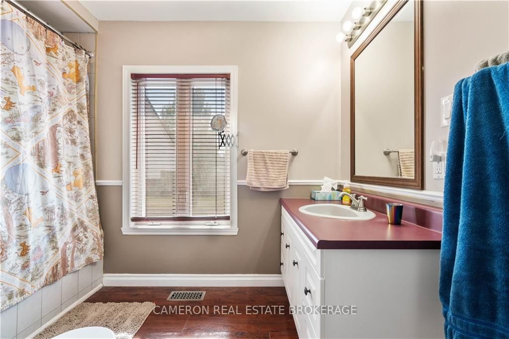 Photo 17 of 1118 Fourth Street E, Cornwall — HOMEH