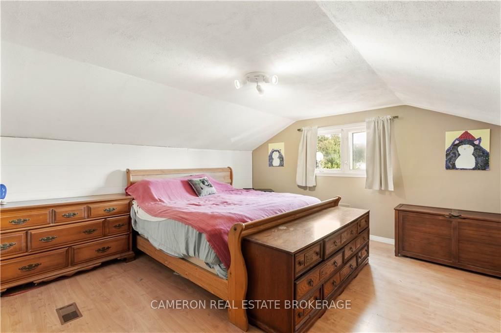 Photo 18 of 1118 Fourth Street E, Cornwall — HOMEH