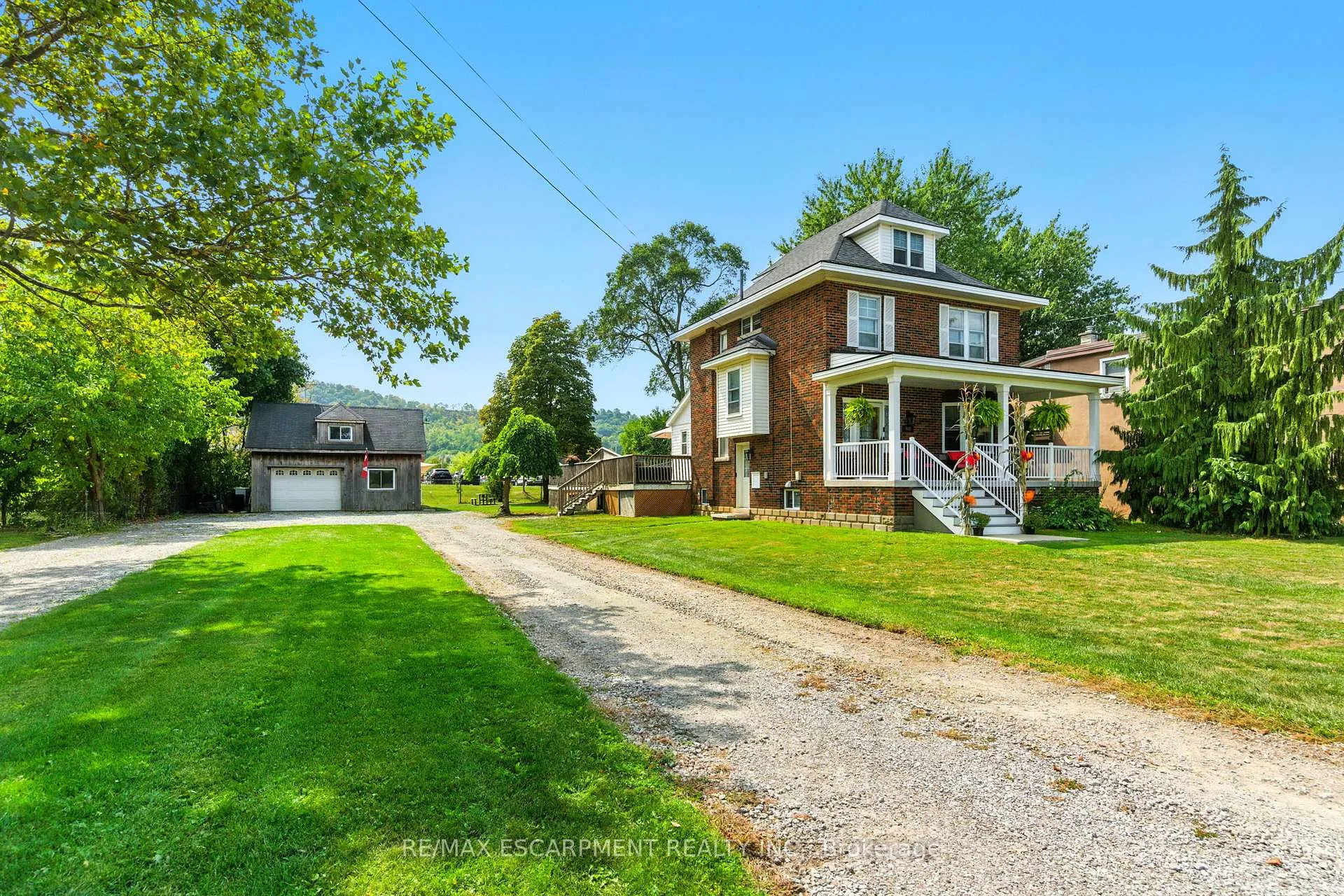 Photo 2 of 908 Highway 8, Hamilton, Fruitland — HOMEH