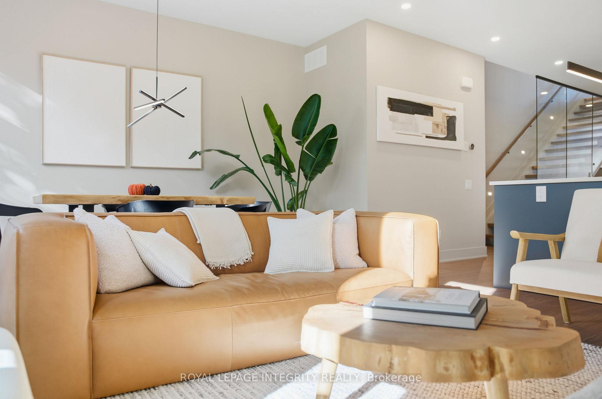 Photo 16 of Unit B, 574 Edison Avenue, Ottawa, McKellar/Highland — HOMEH