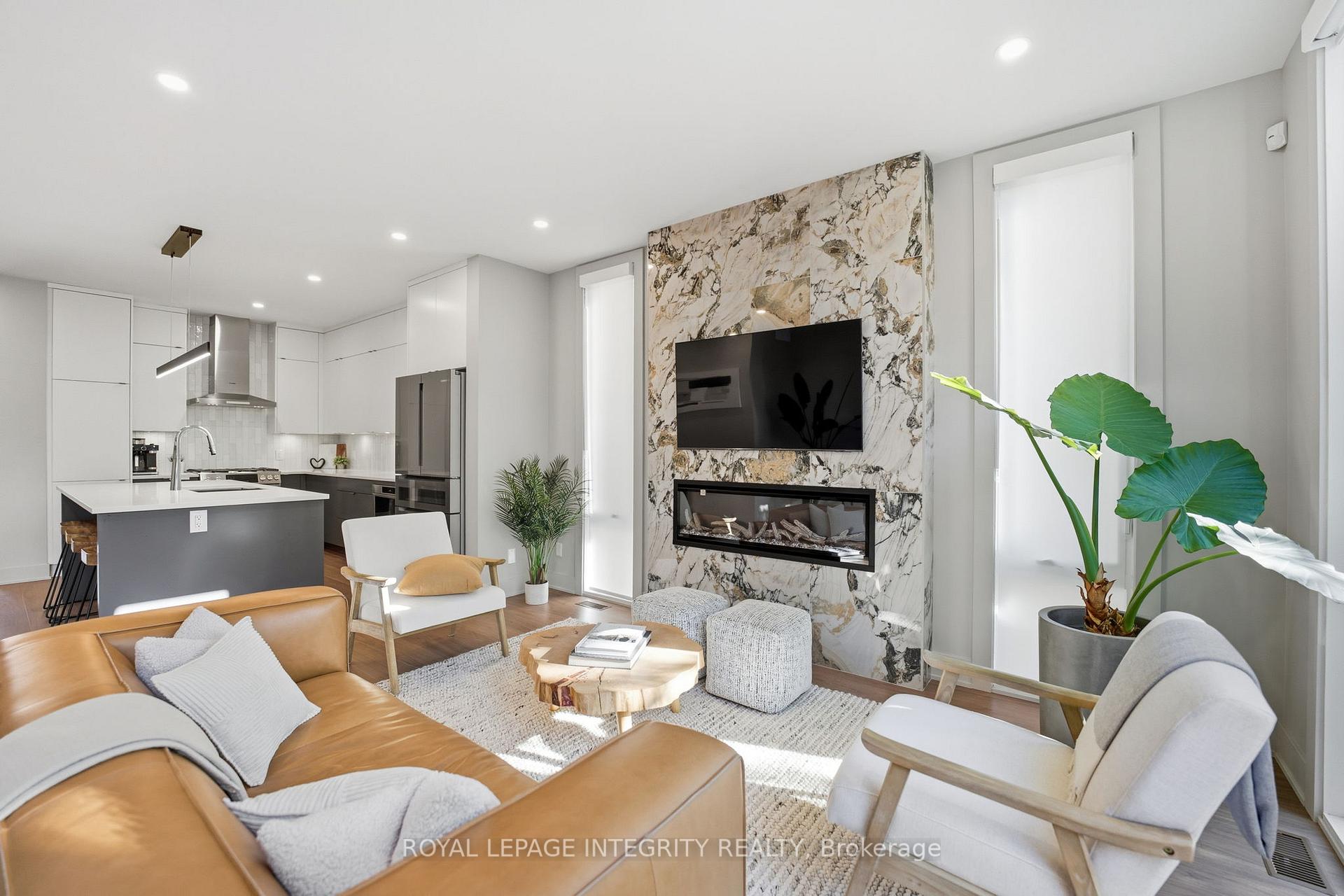 Photo 14 of Unit B, 574 Edison Avenue, Ottawa, McKellar/Highland — HOMEH