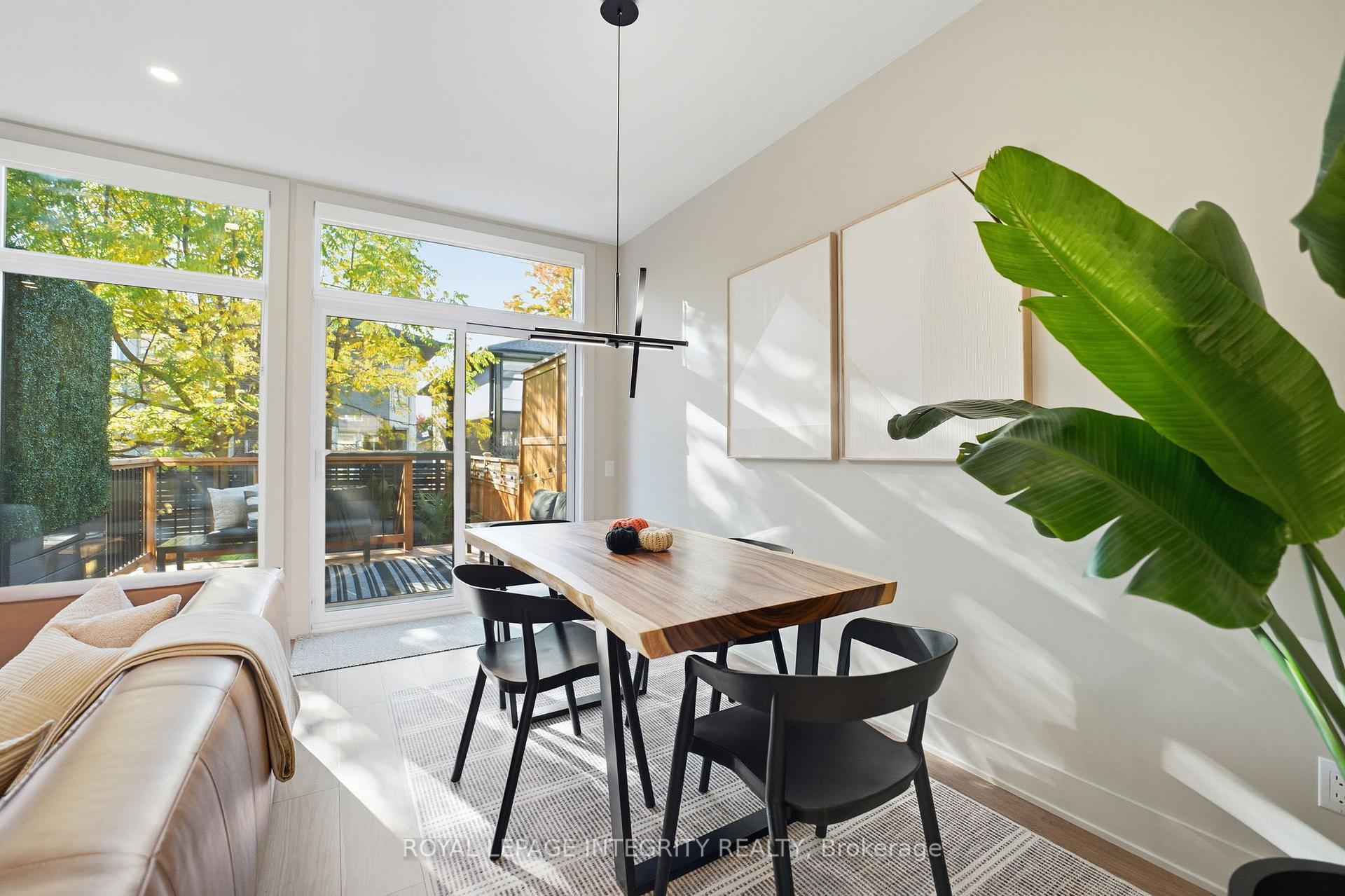 Photo 18 of Unit B, 574 Edison Avenue, Ottawa, McKellar/Highland — HOMEH