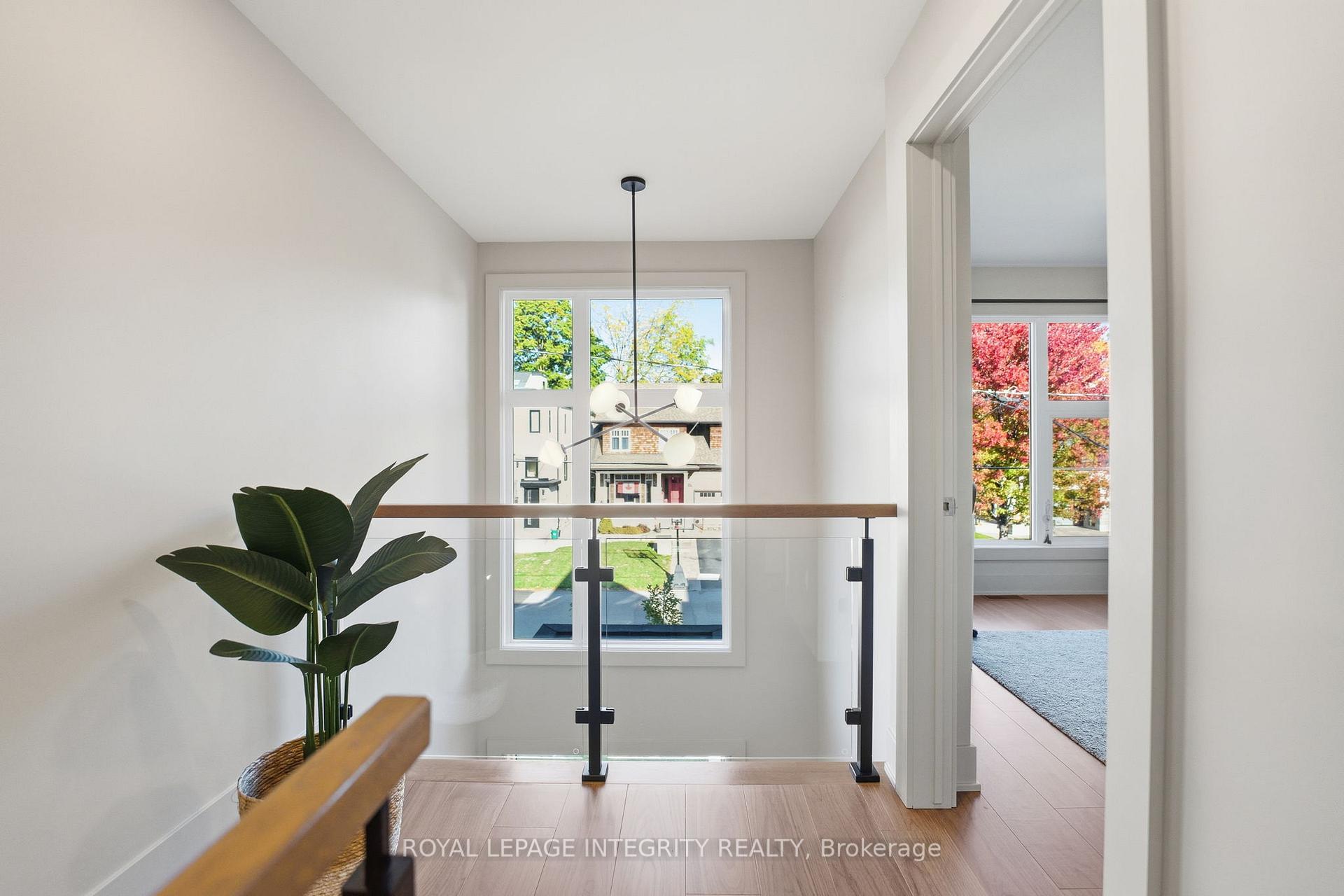 Photo 24 of Unit B, 574 Edison Avenue, Ottawa, McKellar/Highland — HOMEH