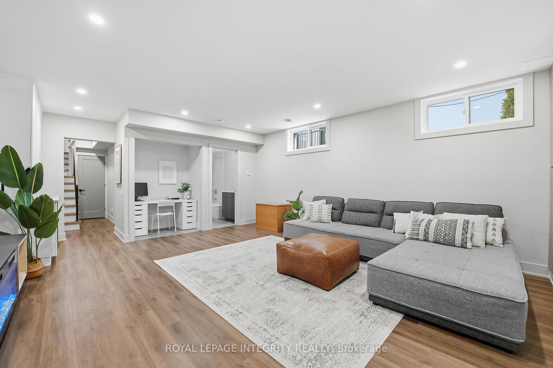 Photo 35 of Unit B, 574 Edison Avenue, Ottawa, McKellar/Highland — HOMEH