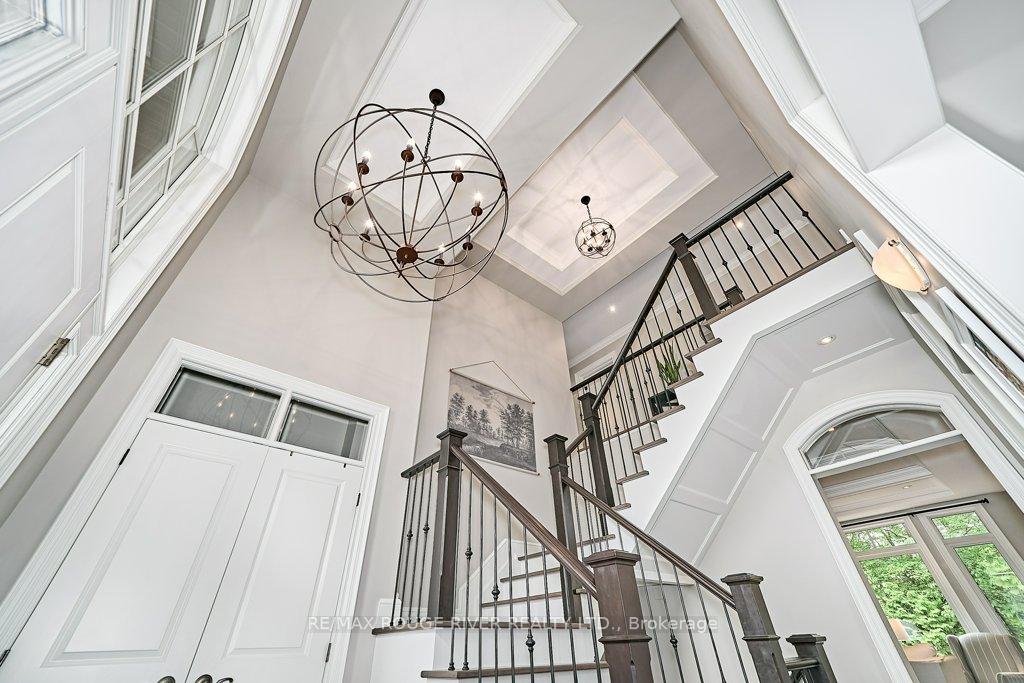 Photo 9 of 85 Mclellan Court, Clarington, Courtice — HOMEH