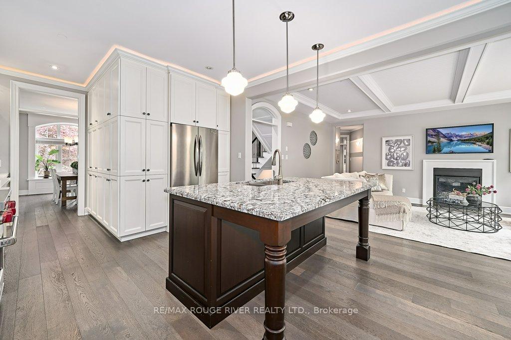 Photo 17 of 85 Mclellan Court, Clarington, Courtice — HOMEH