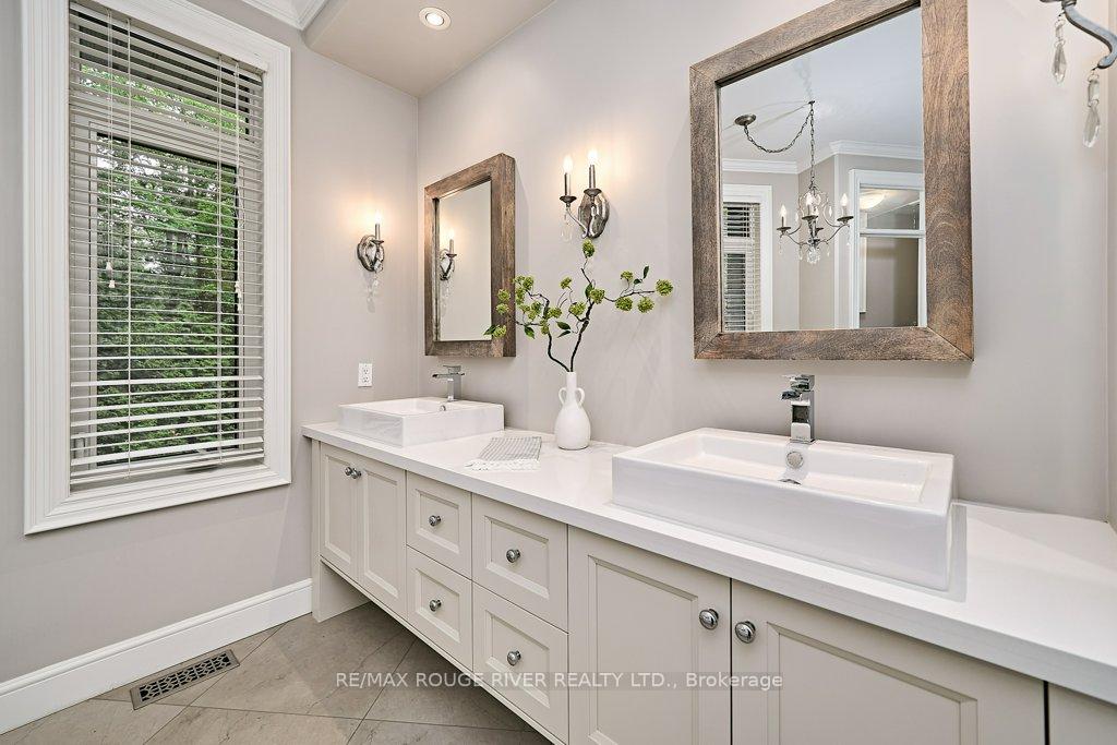 Photo 30 of 85 Mclellan Court, Clarington, Courtice — HOMEH