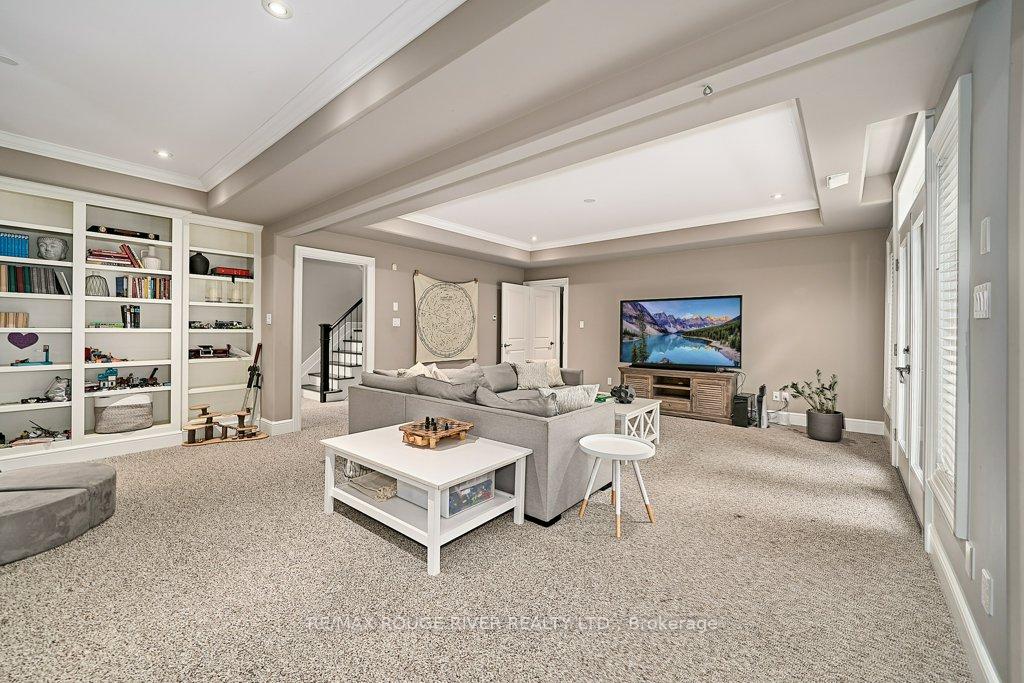 Photo 38 of 85 Mclellan Court, Clarington, Courtice — HOMEH