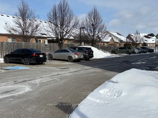 Photo 6 of Unit 211, 65 Via Rosedale, Brampton, Sandringham-Wellington — HOMEH