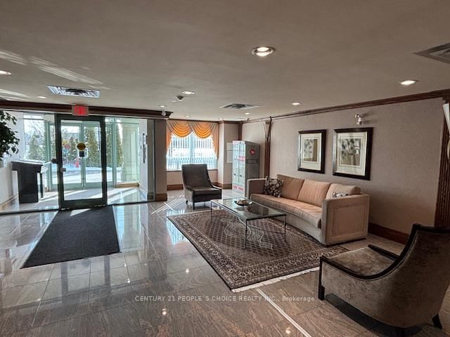 Photo 8 of Unit 211, 65 Via Rosedale, Brampton, Sandringham-Wellington — HOMEH