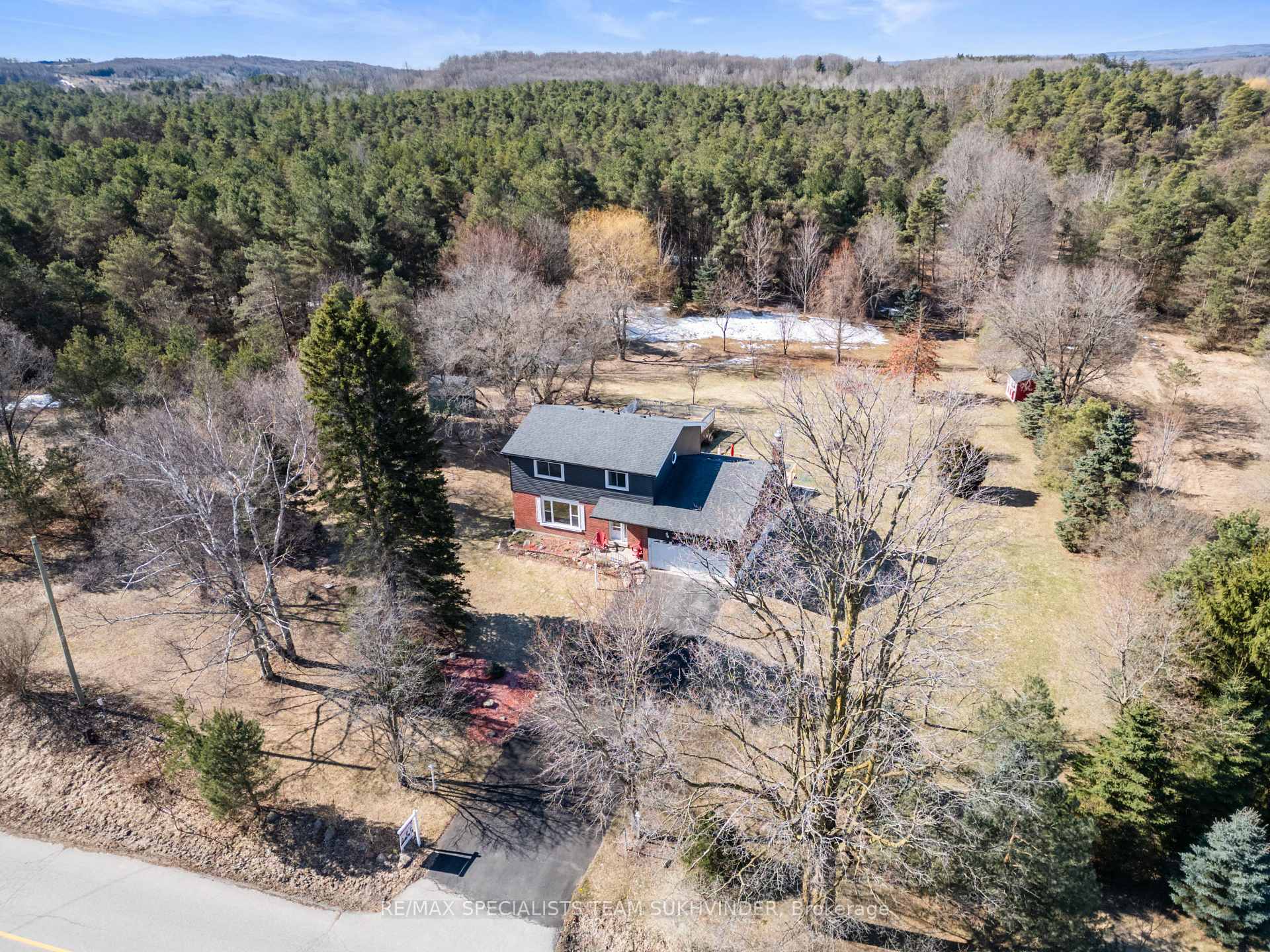 Photo 3 of 16986 Albion Trail Road, Caledon, Palgrave — HOMEH