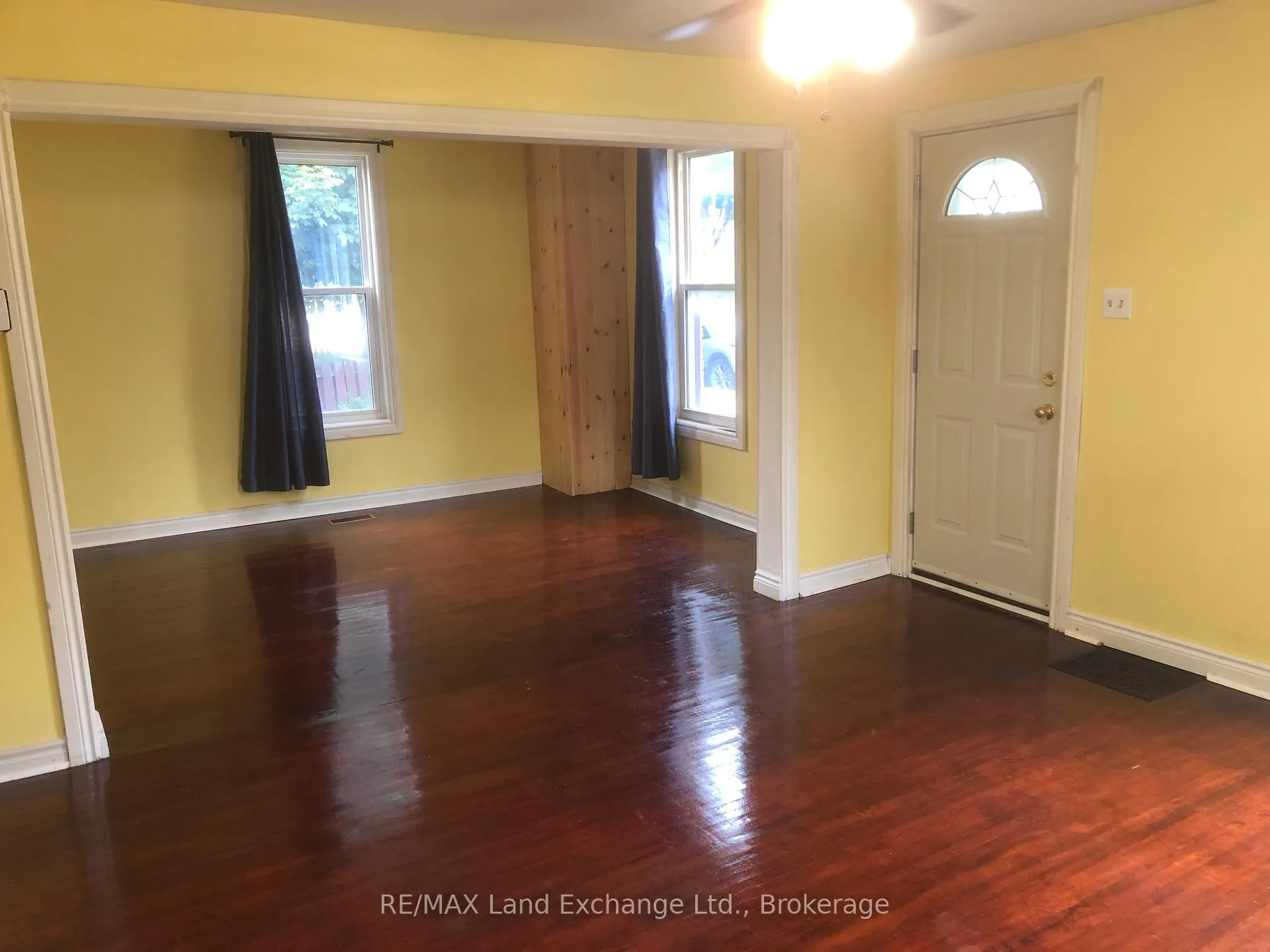 Photo 5 of 204 Amelia Street, Brockton — HOMEH