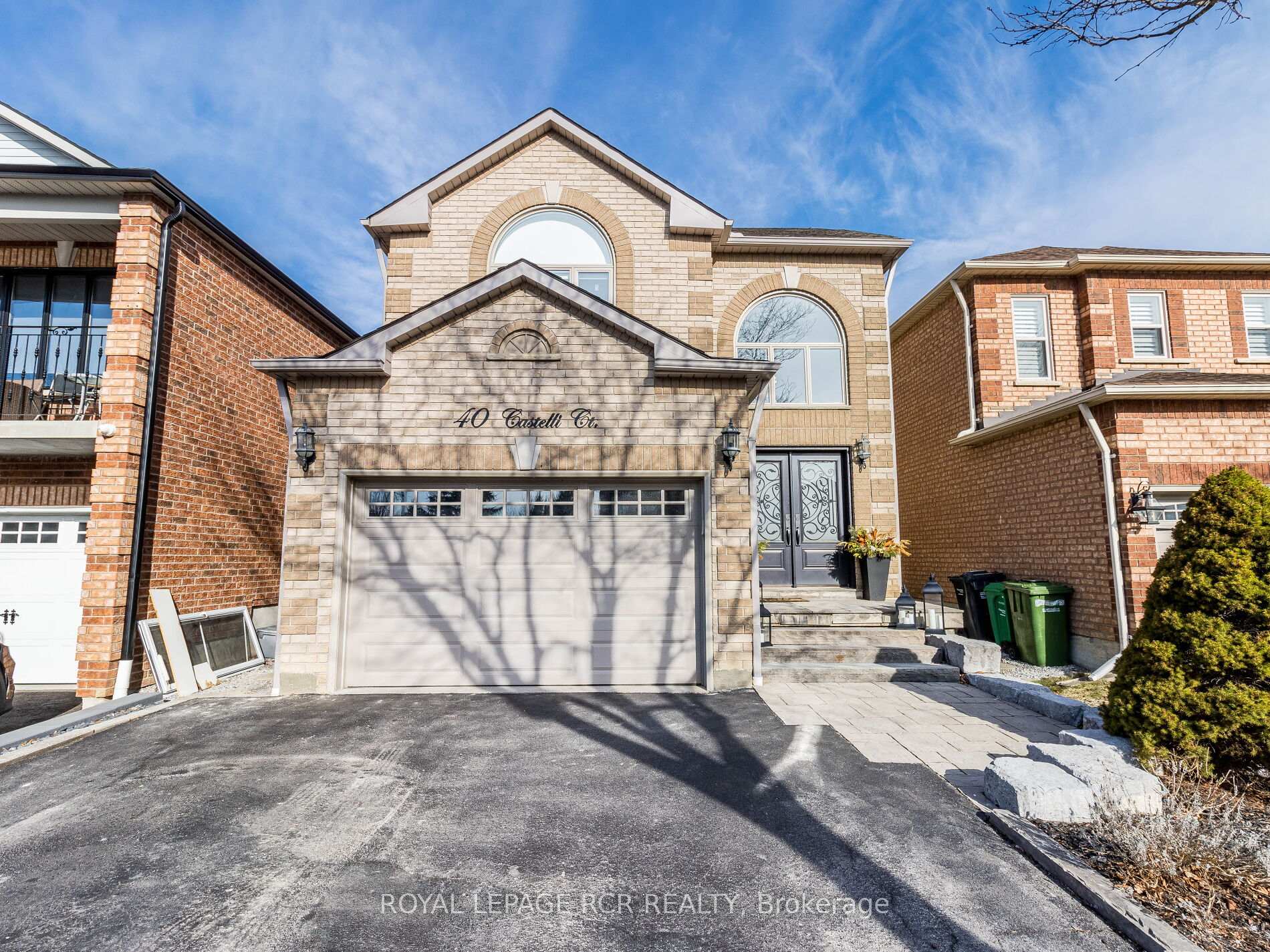 Photo 1 of 40 Castelli Court, Caledon, Bolton North — HOMEH