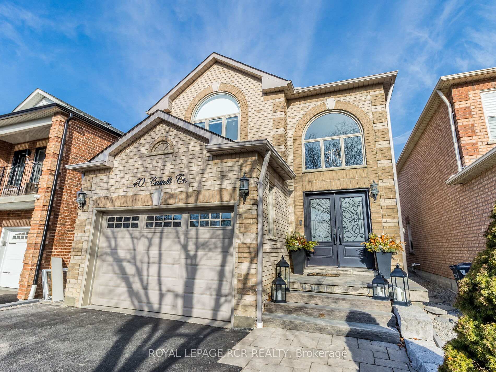 Photo 3 of 40 Castelli Court, Caledon, Bolton North — HOMEH
