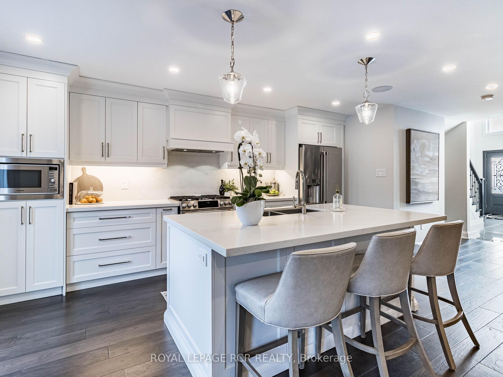 Photo 12 of 40 Castelli Court, Caledon, Bolton North — HOMEH