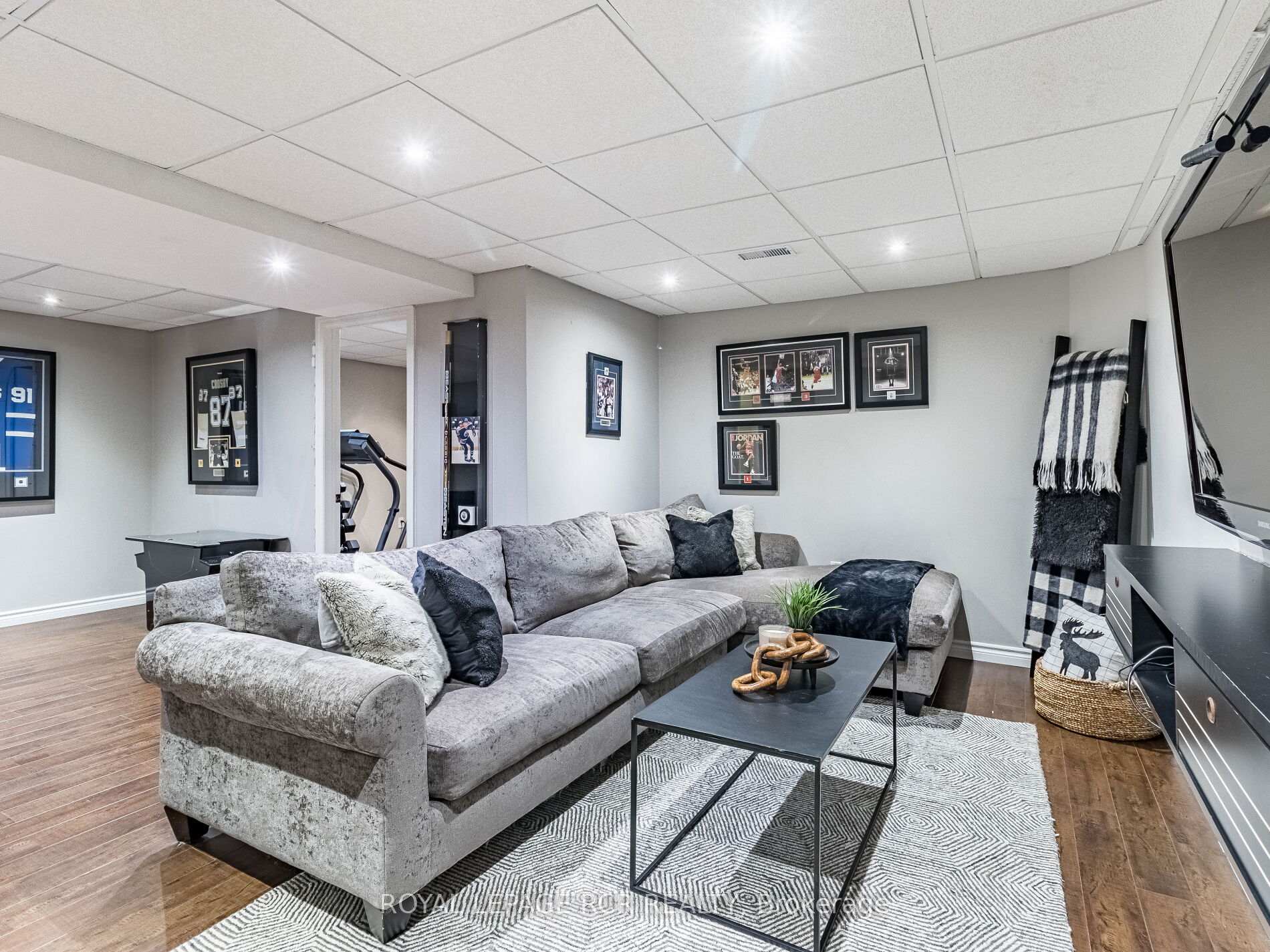 Photo 31 of 40 Castelli Court, Caledon, Bolton North — HOMEH