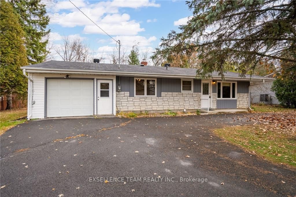 Photo 1 of 3229 Richmond Drive, Cornwall — HOMEH