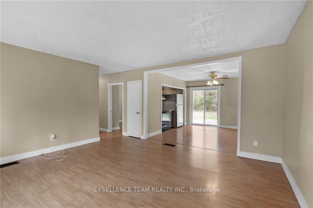 Photo 7 of 3229 Richmond Drive, Cornwall — HOMEH