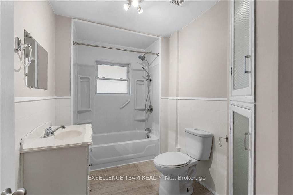 Photo 12 of 3229 Richmond Drive, Cornwall — HOMEH
