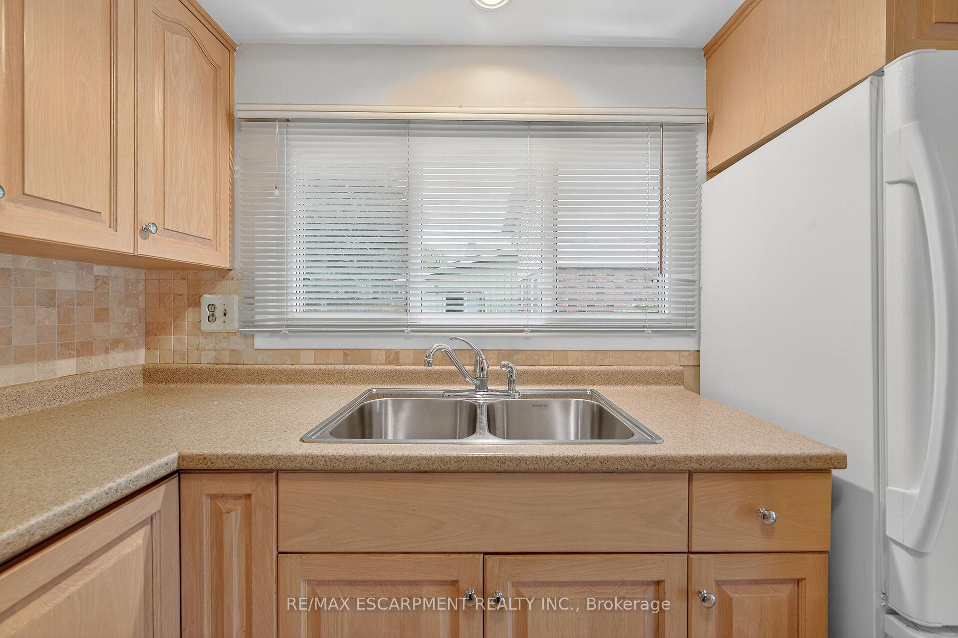 Photo 8 of 177 San Pedro Drive, Hamilton, Mountview — HOMEH