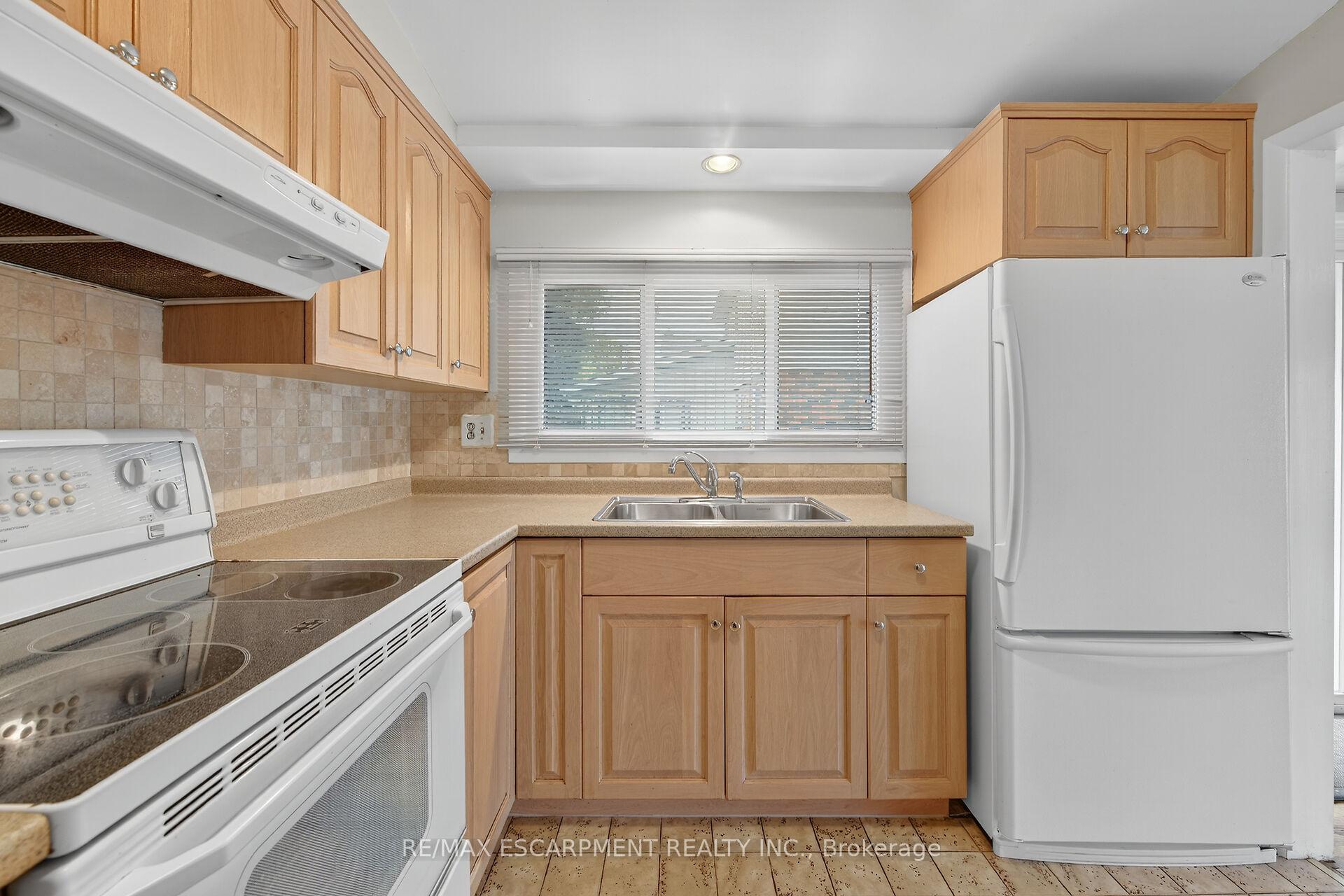 Photo 9 of 177 San Pedro Drive, Hamilton, Mountview — HOMEH