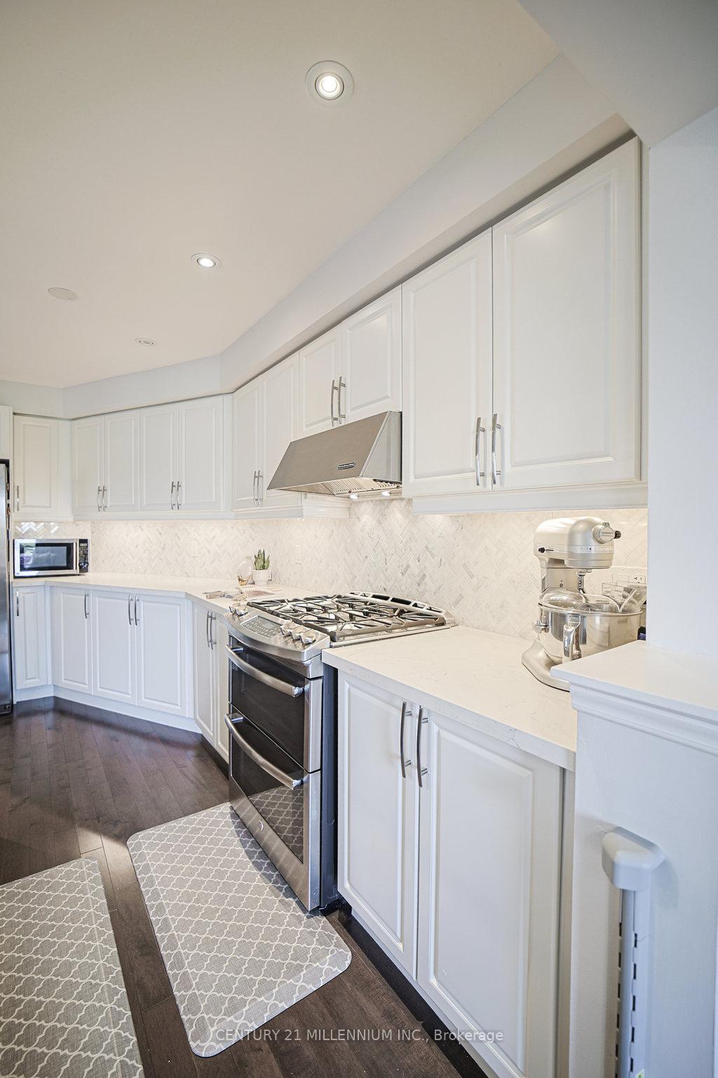 Photo 18 of 32 Davenhill Road, Brampton, Bram East — HOMEH
