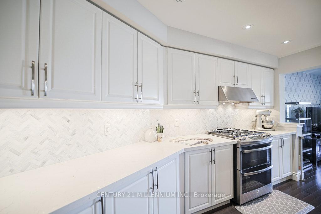 Photo 20 of 32 Davenhill Road, Brampton, Bram East — HOMEH