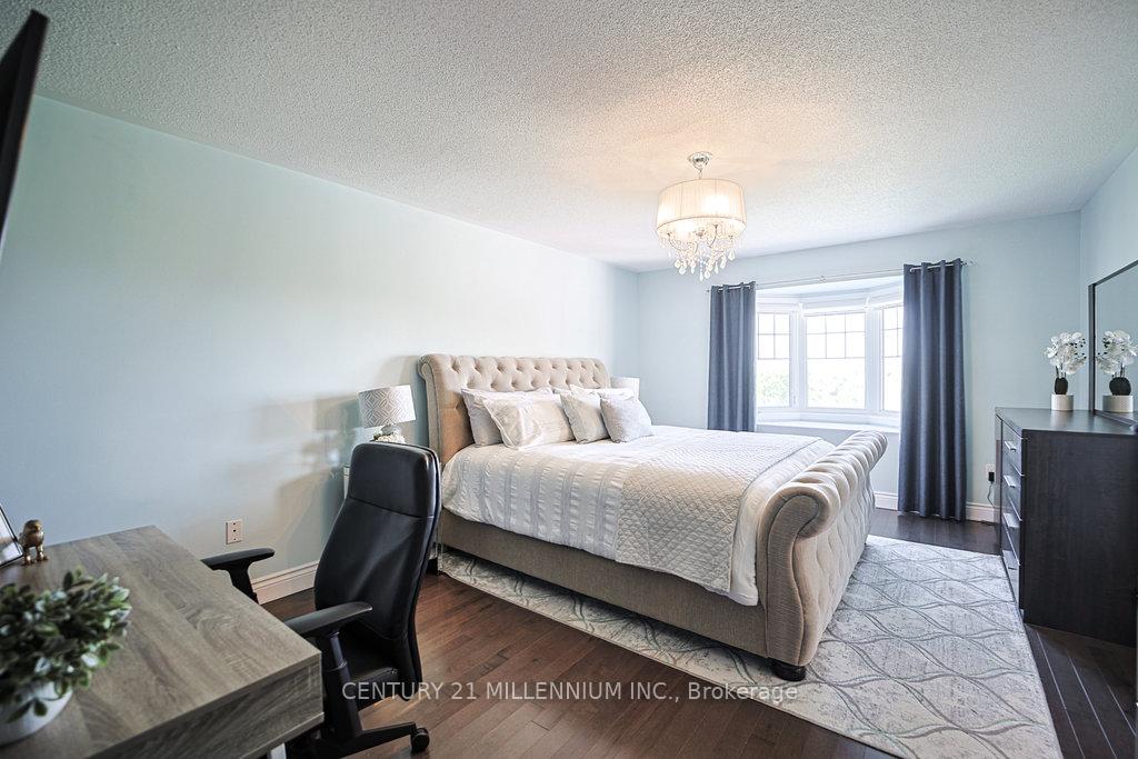 Photo 29 of 32 Davenhill Road, Brampton, Bram East — HOMEH
