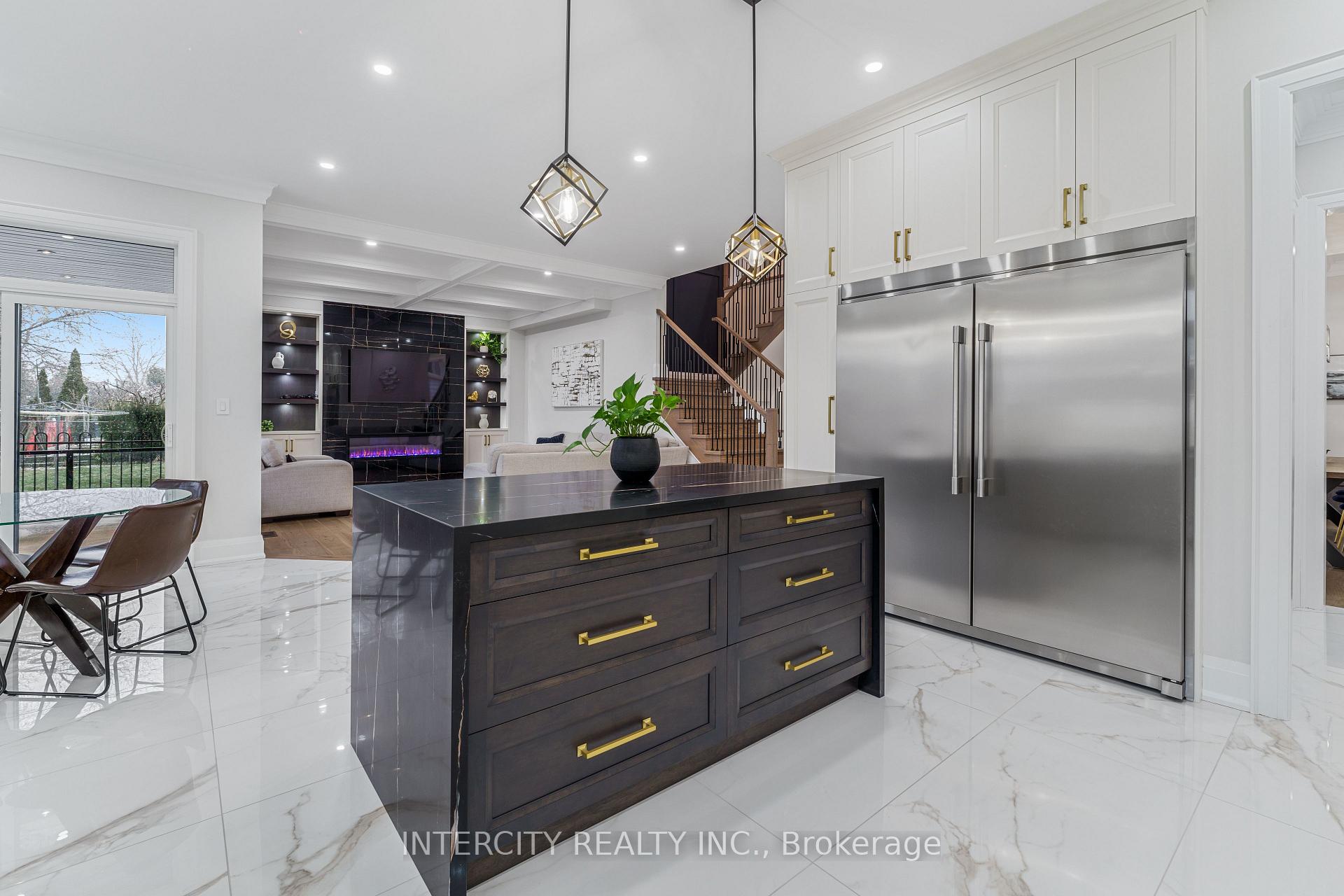 Photo 15 of 354 Newlove Drive, Caledon, Bolton East — HOMEH