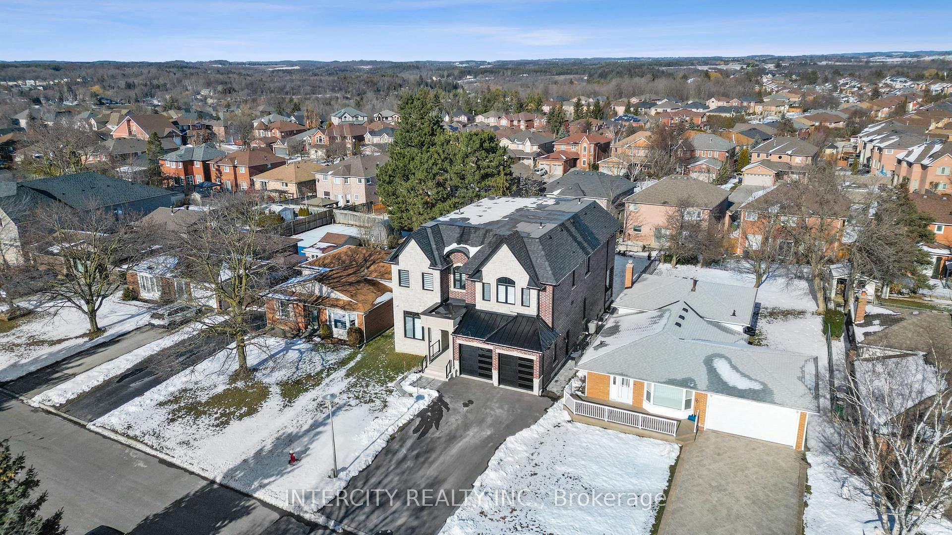 Photo 40 of 354 Newlove Drive, Caledon, Bolton East — HOMEH