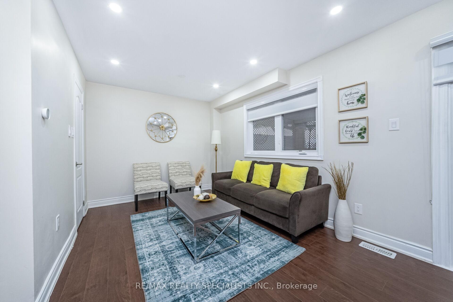 Photo 6 of 46 Hindquarter Court, Brampton, Central Park — HOMEH